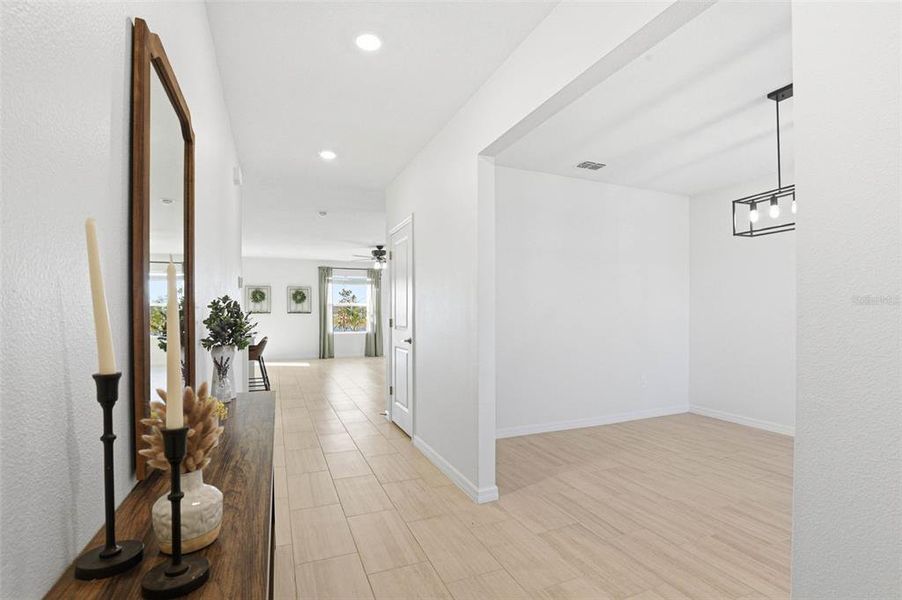 Spacious, unfurnished interior of a new home in Prosperity Lakes, Parrish (Image 48).