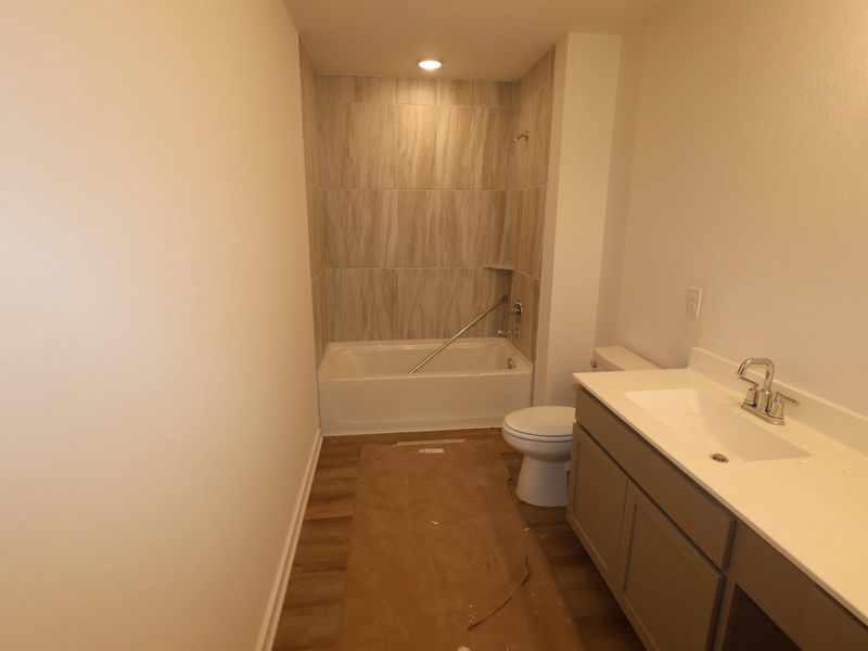 Image 32 of a home in Summerview. Image 32 of a home in Summerview.