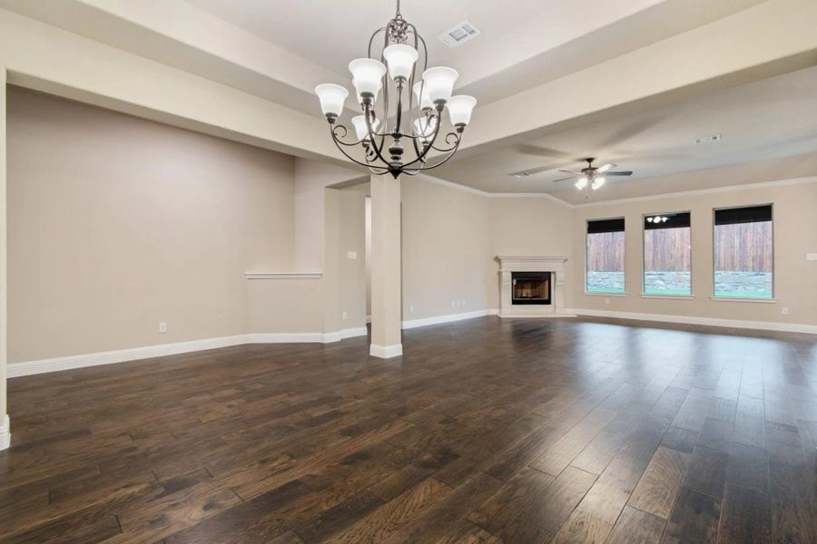 Image 58 representing the Concept 2373 by Landsea Homes in Coyote Crossing, Godley, TX. Image 58 representing the Concept 2373 by Landsea Homes in Coyote Crossing, Godley, TX.