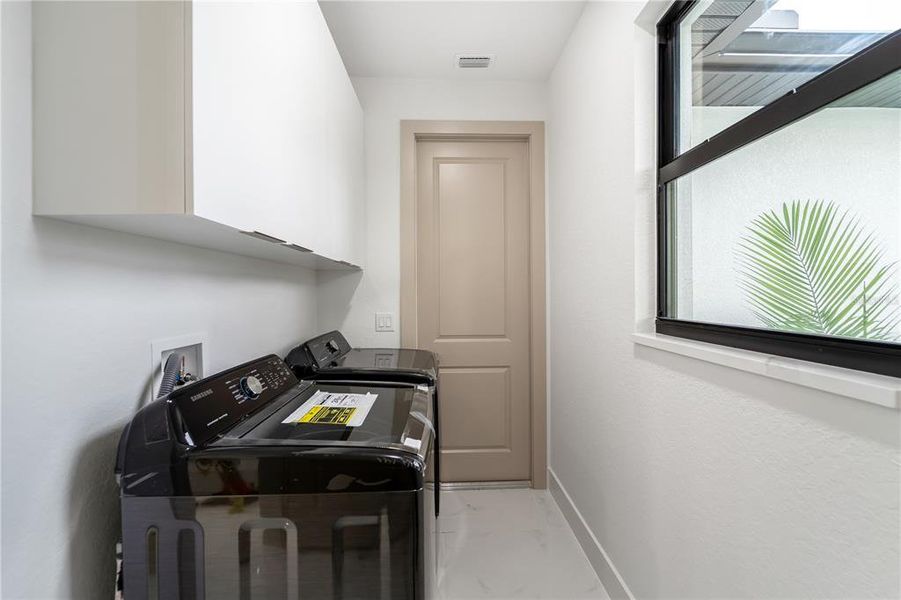 Furnished interior view inside a new home in , Lehigh Acres (Image 17).