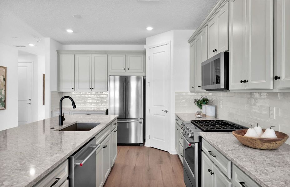 Representative furnished interior of a home built from the Whitestone by Pulte Homes in Joseph Oaks, Jacksonville (Image 16).