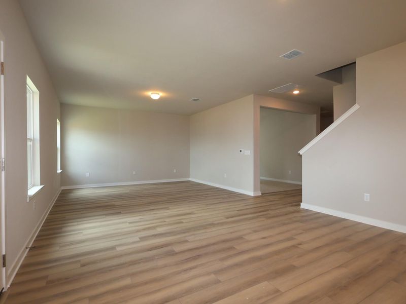 Spacious, unfurnished interior of a new home in Cascades at Onion Creek, Austin (Image 3). Spacious, unfurnished interior of a new home in Cascades at Onion Creek, Austin (Image 3).