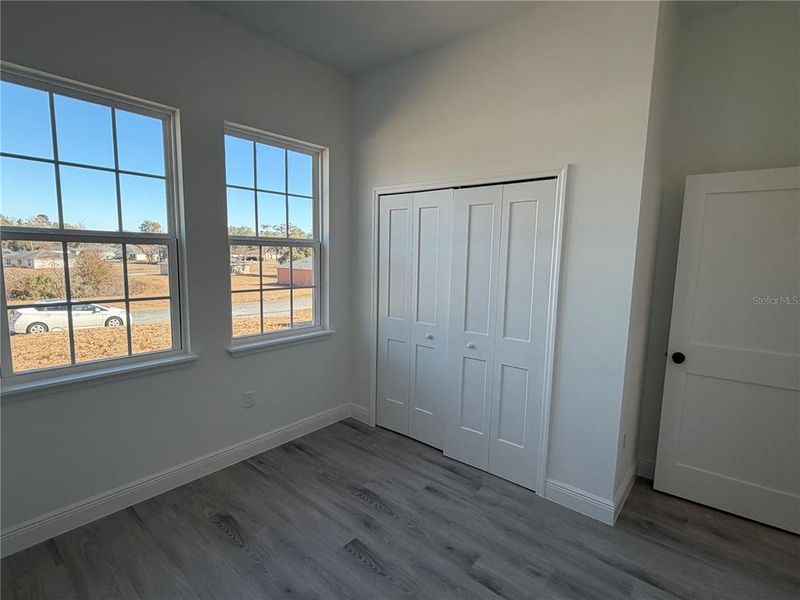 Spacious, unfurnished interior of a new home in , Ocala (Image 19).