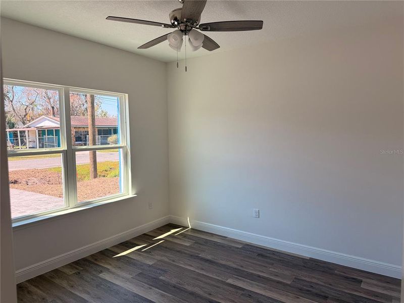 Spacious, unfurnished interior of a new home in , Sanford (Image 23).