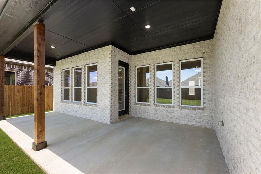 1017 Moss Grove-Patio-1 1017 Moss Grove-Patio-1