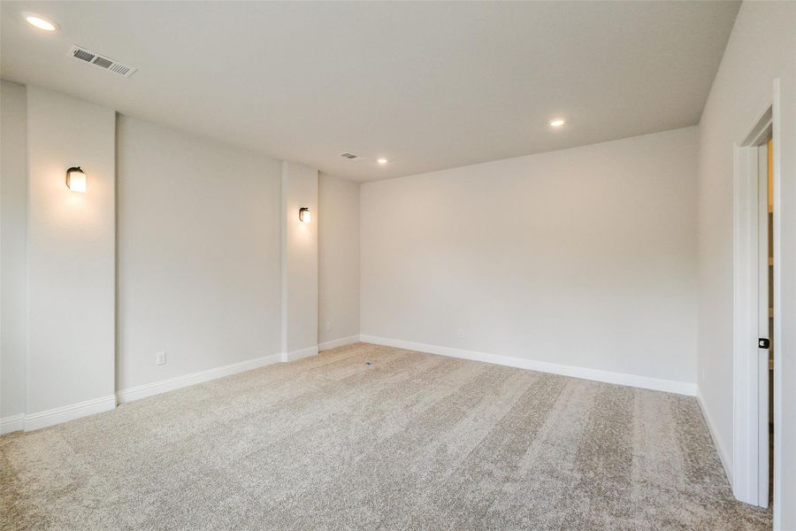 Spacious, unfurnished interior of a new home in Evergreen 70', Conroe (Image 29). Spacious, unfurnished interior of a new home in Evergreen 70', Conroe (Image 29).