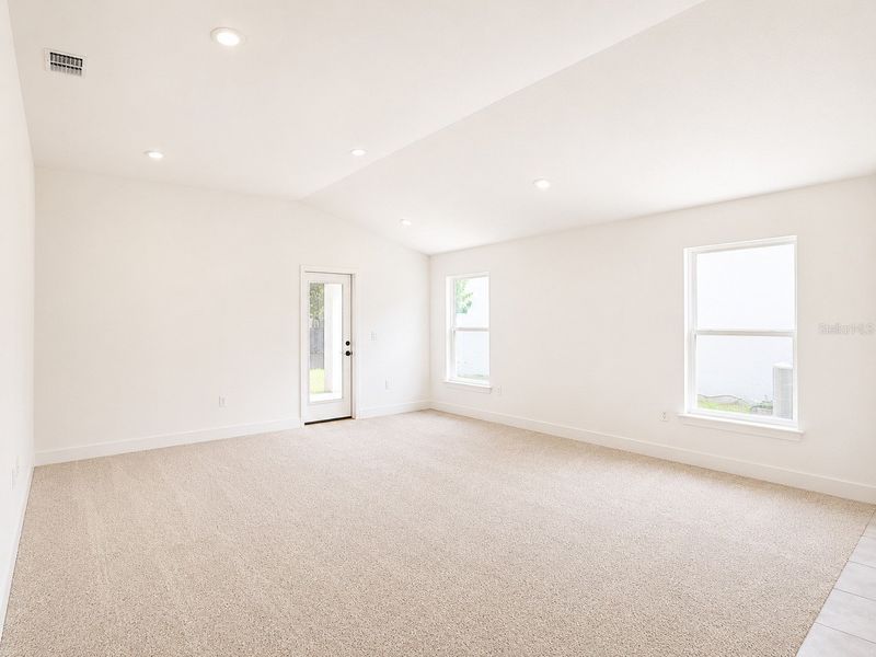 Spacious, unfurnished interior of a new home in Arbor Park, Leesburg (Image 13). Spacious, unfurnished interior of a new home in Arbor Park, Leesburg (Image 13).