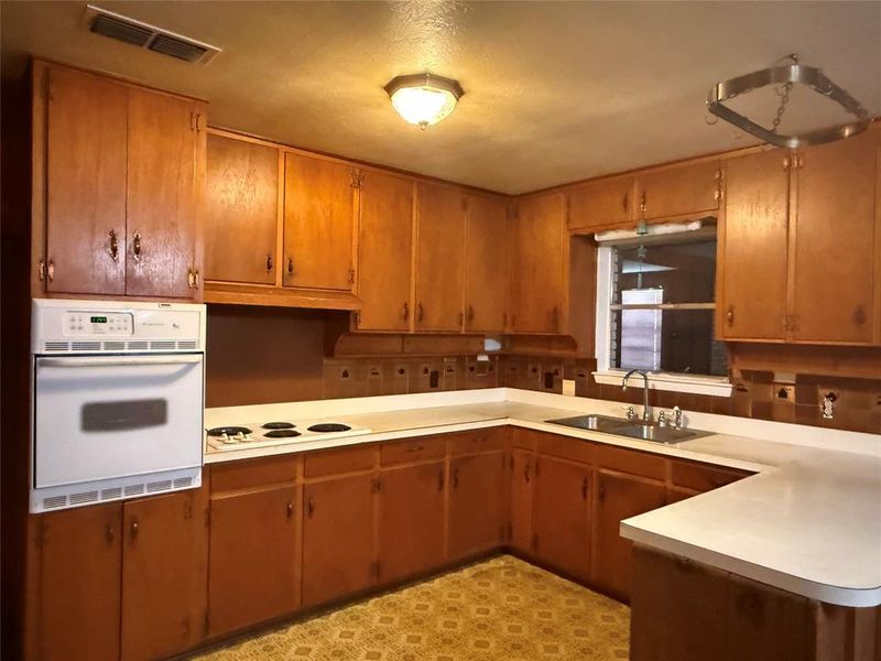 Furnished interior view inside a new home in , Mineral Wells (Image 3). Furnished interior view inside a new home in , Mineral Wells (Image 3).