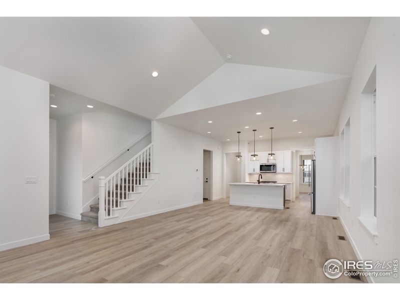 Spacious, unfurnished interior of a new home in Westerly, Erie (Image 18).