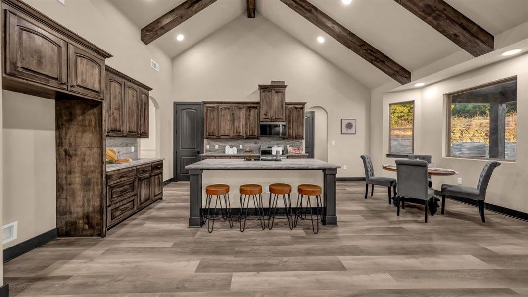Furnished interior view inside a new home in Saddle Crest Estates, Weatherford (Image 10).