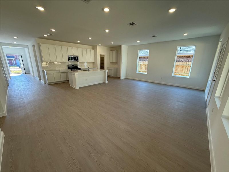 Photos are representative of floor plan - not actual home