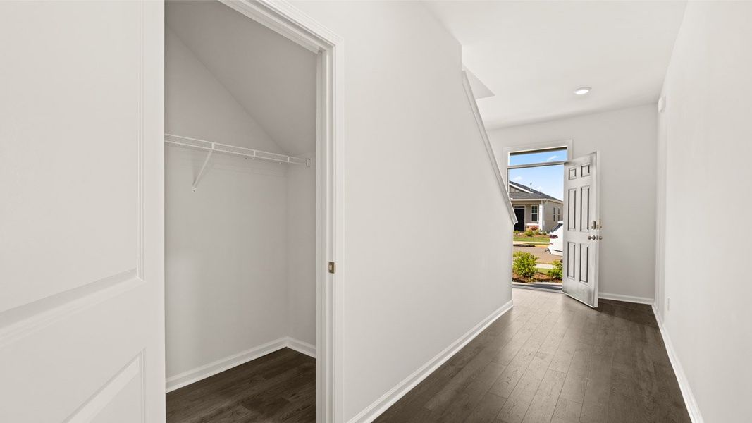 Spacious, unfurnished interior of a new home in Highland Hills, Graniteville (Image 36).