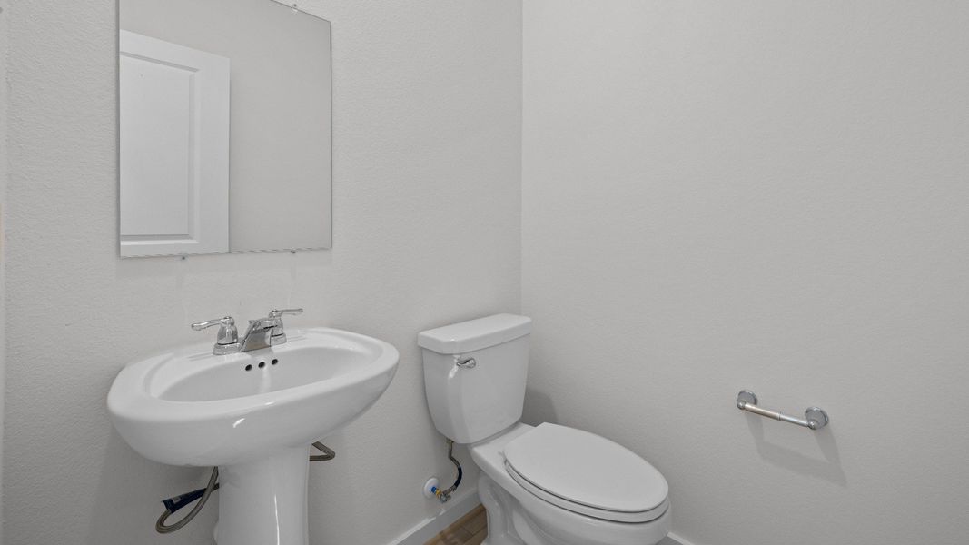 Furnished interior view inside a new home in Cielo, Conroe (Image 13).