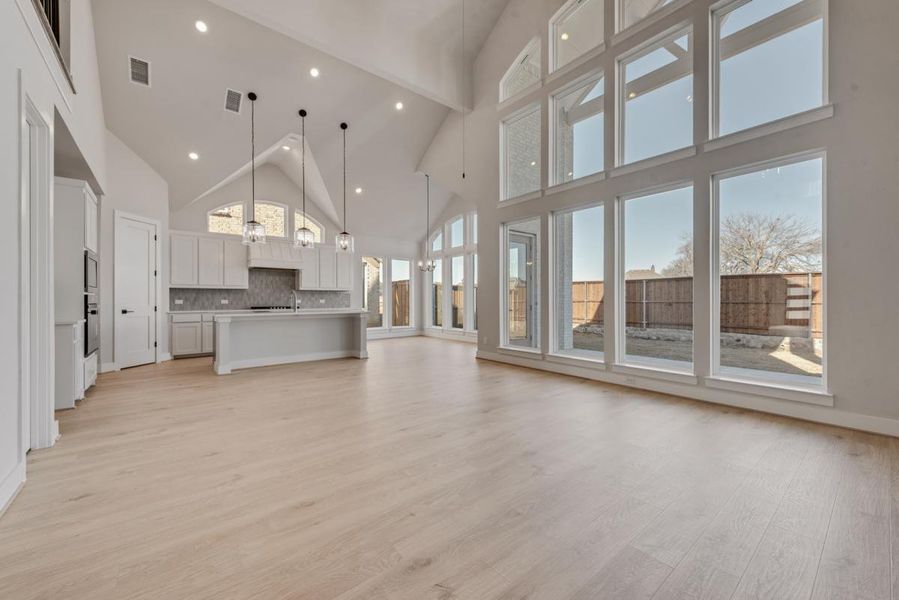 Spacious, unfurnished interior of a new home in Grand Estates of Anna, Anna (Image 26). Spacious, unfurnished interior of a new home in Grand Estates of Anna, Anna (Image 26).