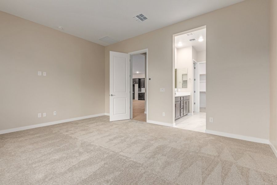 Spacious, unfurnished interior of a new home in Wildera, Queen Creek (Image 10). Spacious, unfurnished interior of a new home in Wildera, Queen Creek (Image 10).