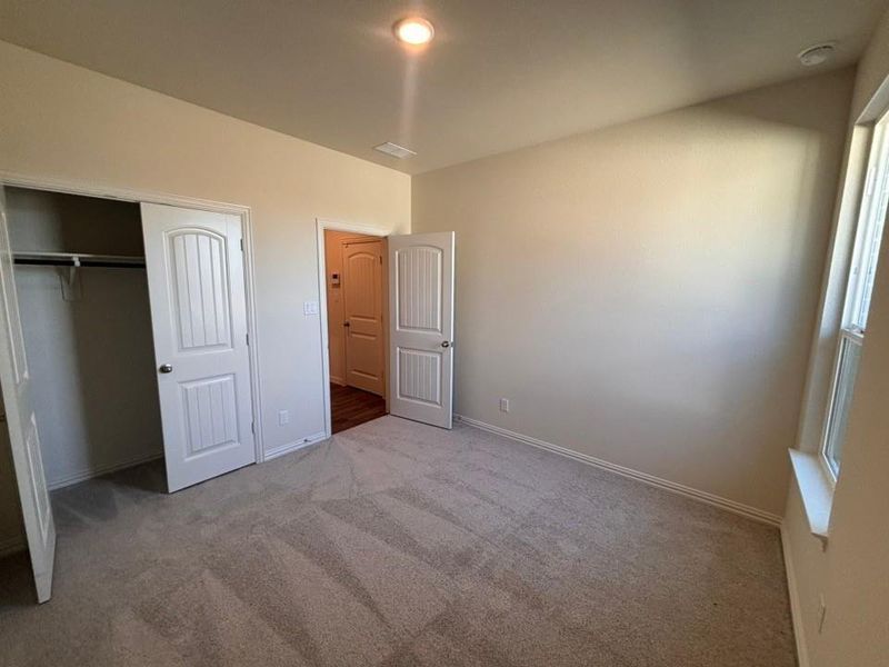 Spacious, unfurnished interior of a new home in Northstar, Fort Worth (Image 7).