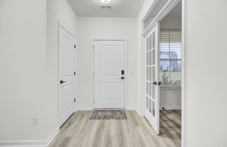 Spacious, unfurnished interior of a new home in , Moncks Corner (Image 18).