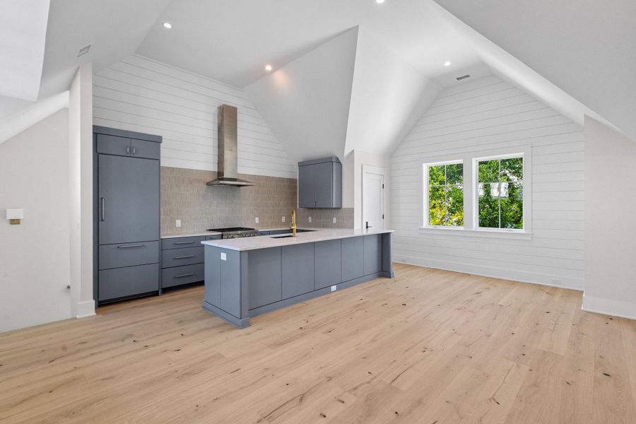 Furnished interior view inside a new home in , Charleston (Image 40).