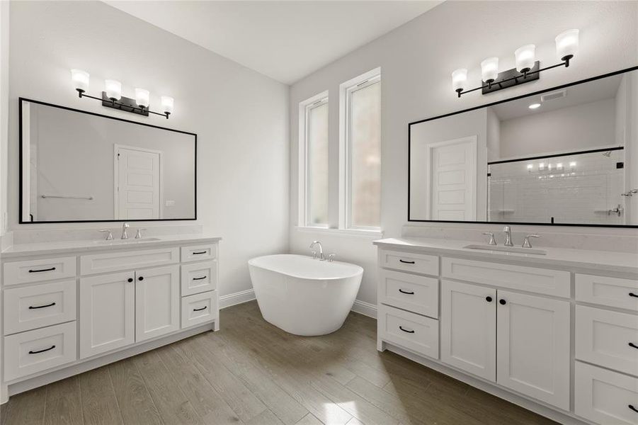 15_16. 3128 Shaddock - Bath (2)