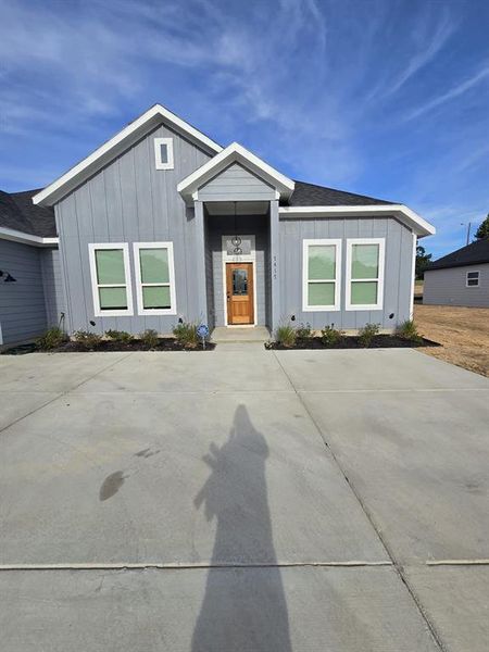 View of ranch-style home