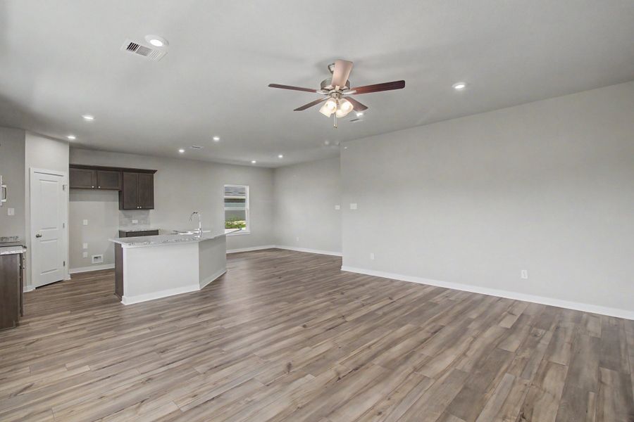 Spacious, unfurnished interior of a new home in Pleasant Hill, Bryan (Image 8). Spacious, unfurnished interior of a new home in Pleasant Hill, Bryan (Image 8).