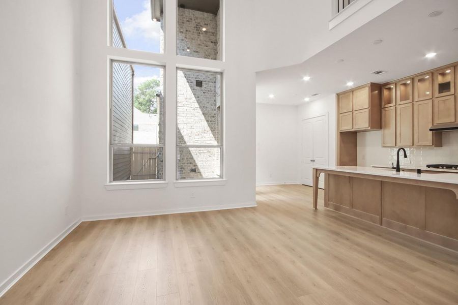 Spacious, unfurnished interior of a new home in Woodforest Townhomes, Montgomery (Image 16). Spacious, unfurnished interior of a new home in Woodforest Townhomes, Montgomery (Image 16).