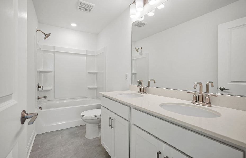 Furnished interior view inside a new home in Forest Creek, Waxhaw (Image 5).