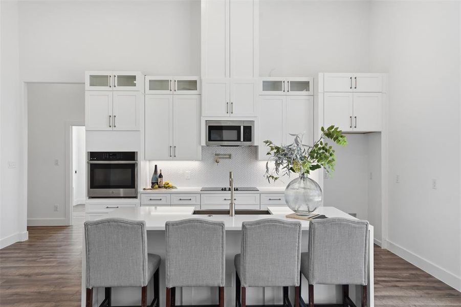 Furnished interior view inside a new home in Pecan Plantation, Granbury (Image 10).