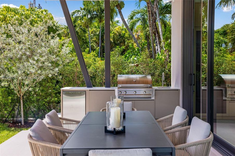 Exterior details and patio area of a home in , Miami Beach (Image 25).