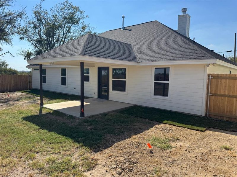 Exterior details and patio area of a home in , Weatherford (Image 3). Exterior details and patio area of a home in , Weatherford (Image 3).
