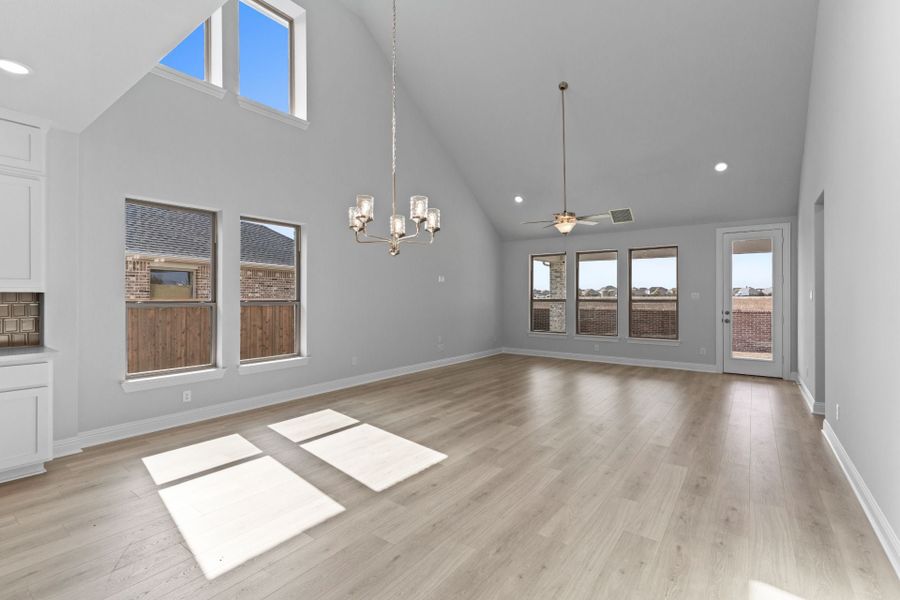 4br New Home in Mansfield, TX.  - Slide 9