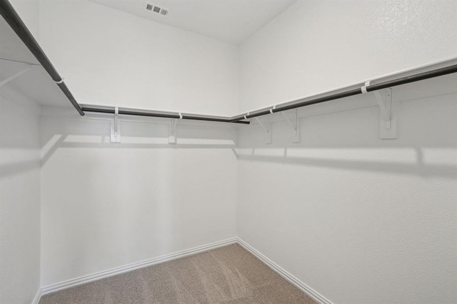 Photo is not of the actual home, but is an inspirational photo of builder’s model home and may depict options, furnishings, and/or decorator features that are not included. Photo is not of the actual home, but is an inspirational photo of builder’s model home and may depict options, furnishings, and/or decorator features that are not included.