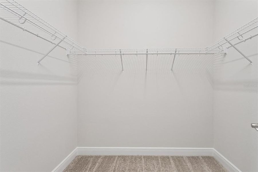 Spacious, unfurnished interior of a new home in Two Rivers, Zephyrhills (Image 13).