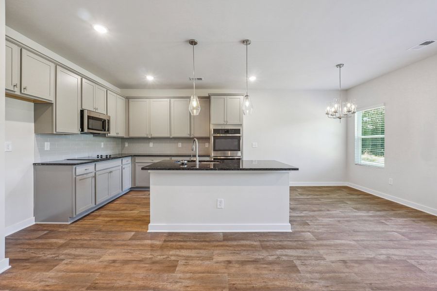 5389 Tolar Road, City of South Fulton, GA.  - Slide 9