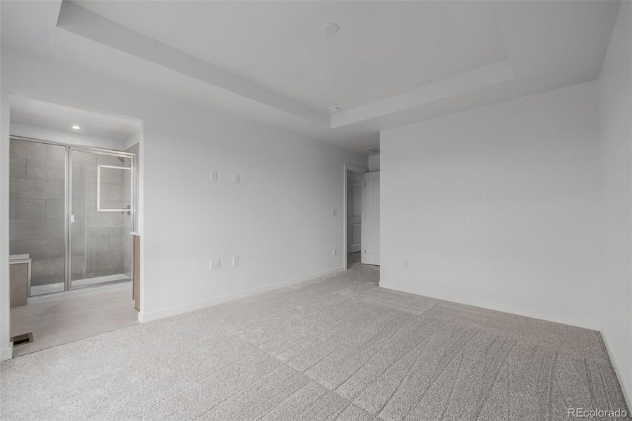 Spacious, unfurnished interior of a new home in , Denver (Image 15).