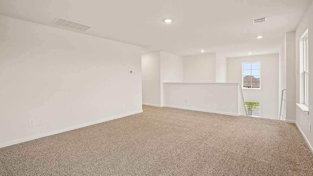 Spacious, unfurnished interior of a new home in Briarwood, Elgin (Image 28).