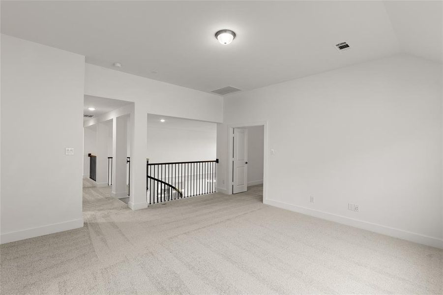 3730 Milwaulkee- Game room-2 3730 Milwaulkee- Game room-2