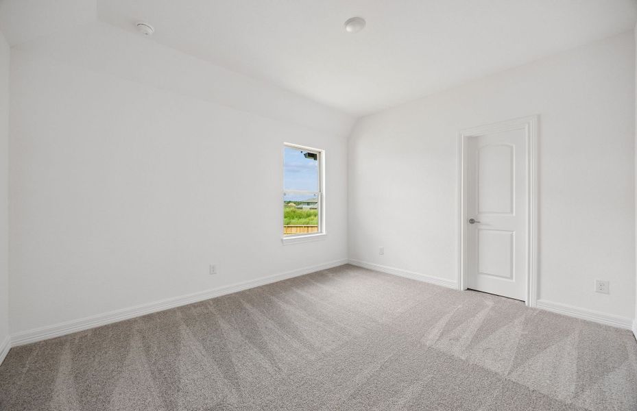 Spacious, unfurnished interior of a new home in Lago Mar, Texas City (Image 22). Spacious, unfurnished interior of a new home in Lago Mar, Texas City (Image 22).