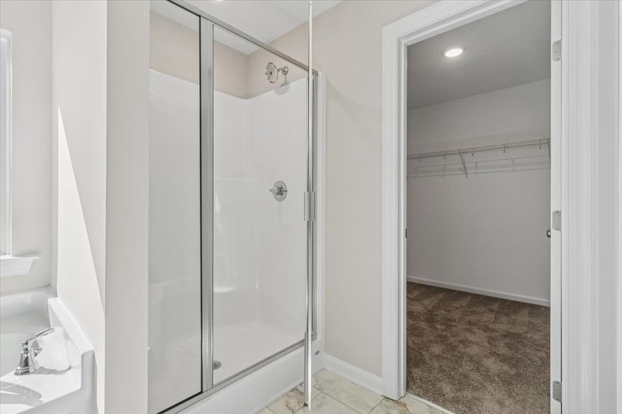 Spacious, unfurnished interior of a new home in Windsor, North Augusta (Image 27).