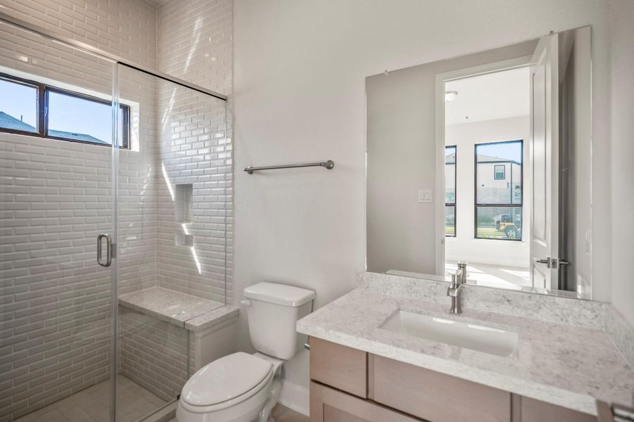 Furnished interior view inside a new home in Sienna 70′ Lots, Missouri City (Image 20).