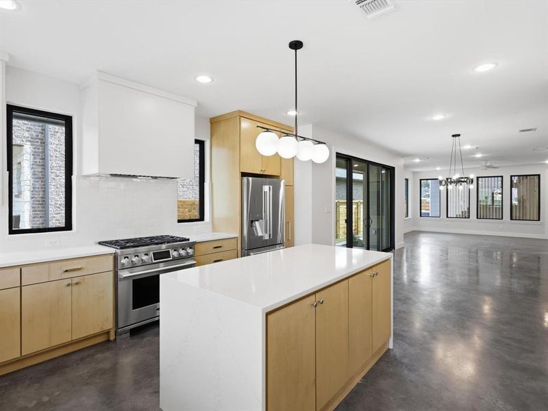Furnished interior view inside a new home in , Fort Worth (Image 6).