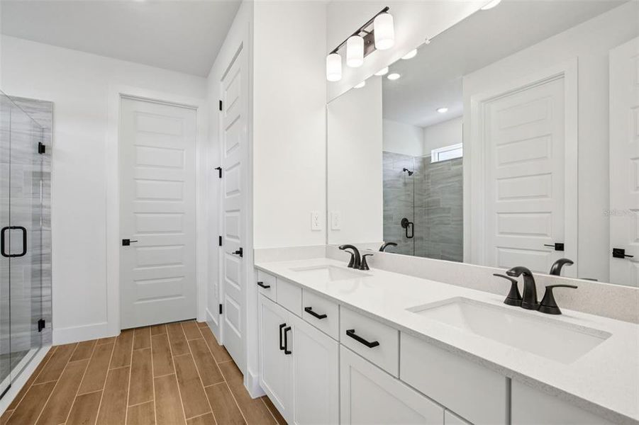 Furnished interior view inside a new home in Magnolia Bay - Reserve Series, Nokomis (Image 7).