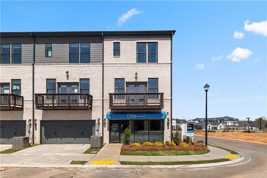 Condo located in McDonough, GA showcasing its design and architecture (Image 6). Condo located in McDonough, GA showcasing its design and architecture (Image 6).