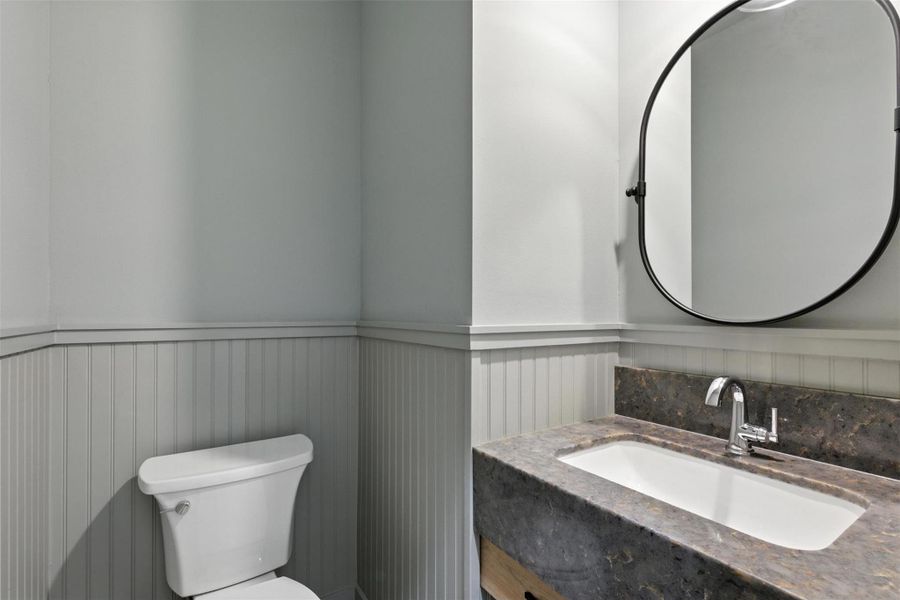 Furnished interior view inside a new home in , Galveston (Image 5).