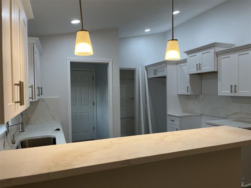 Furnished interior view inside a new home in , Ocklawaha (Image 6).