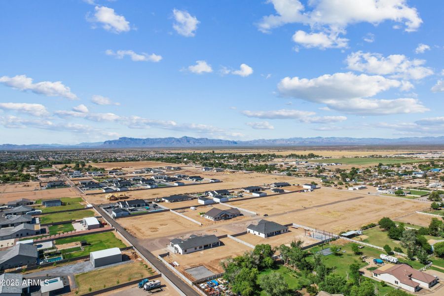 3933 E Freeman Ln-73