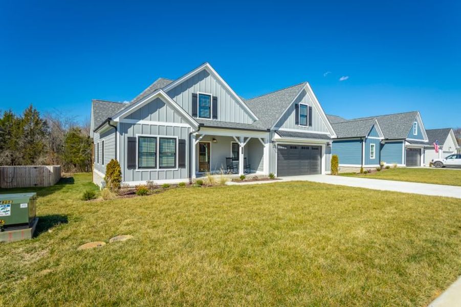 Representative exterior photo of a completed home built from the Autumnbrook A by Riverstone Construction, LLC in Faith View, Ooltewah, TN (Image 33).