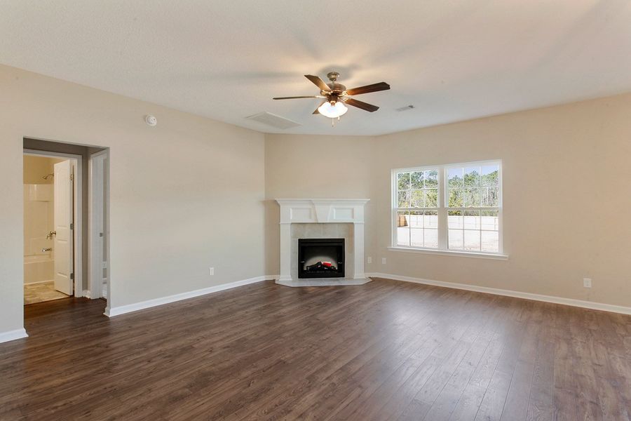 Representative unfurnished interior of a home built from the The Catherine by RTS Homes in The Village at Sassafras, Allenhurst (Image 23).