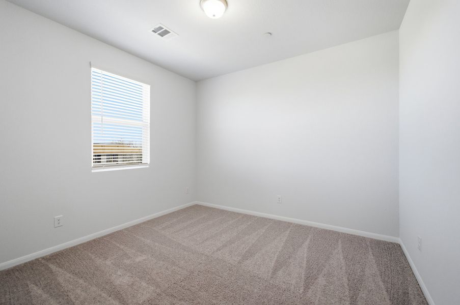Spacious, unfurnished interior of a new home in Municipal Drive Townhomes, Leander (Image 17).