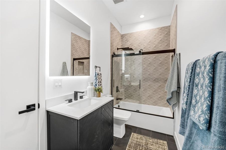 Furnished interior view inside a new home in , Superior (Image 5).